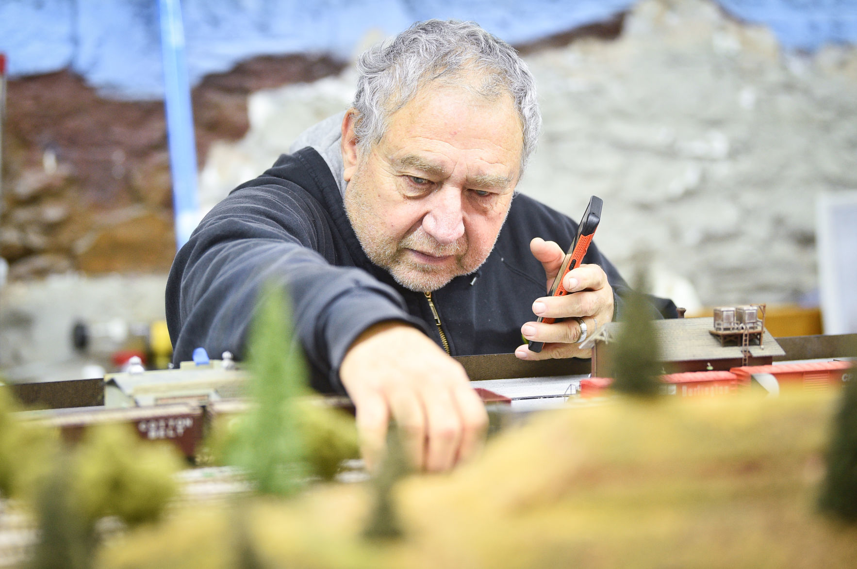 110919-mda-nws-modeltrains-007a.JPG